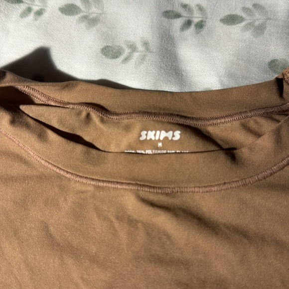 Fits everybody skims t-shirt in color “Sienna” - Picture 3 of 3